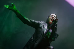 Manson-8-23-26-Ameris-Bank-Amp-ATL-@thelightriot-Chris-Collett-3