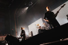 Metric-8-3-26-Tab-ATL-@thelightriot-Chris-Collett-31