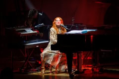 Tori-Amos-7-18-26-ATL-@thelightriot-chris-collett-19
