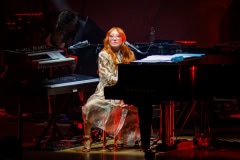 Tori-Amos-7-18-26-ATL-@thelightriot-chris-collett-20