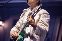 Weezer-10-10-26-Atlanta-StateFarmArena-@thelightriot-Chris-Collett-18