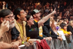 Weezer-10-10-26-Atlanta-StateFarmArena-@thelightriot-Chris-Collett-19