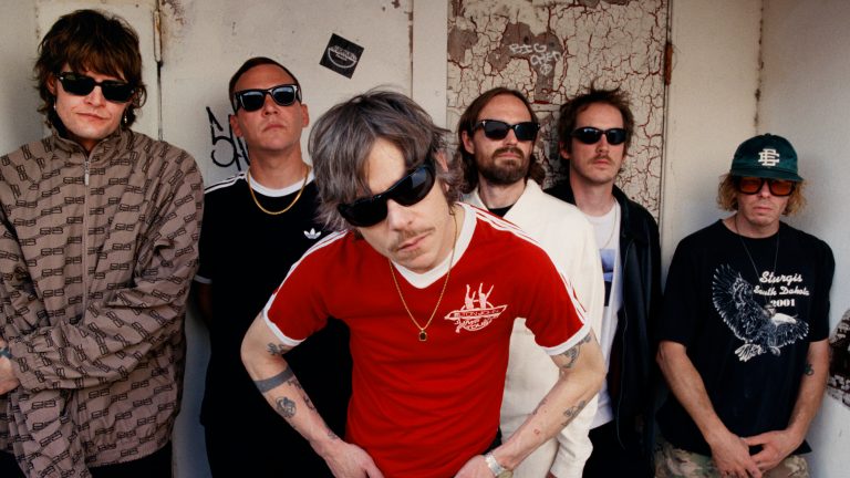 Cage The Elephant Return With “Beaches In Tennessee,” Sign to Big Loud Rock