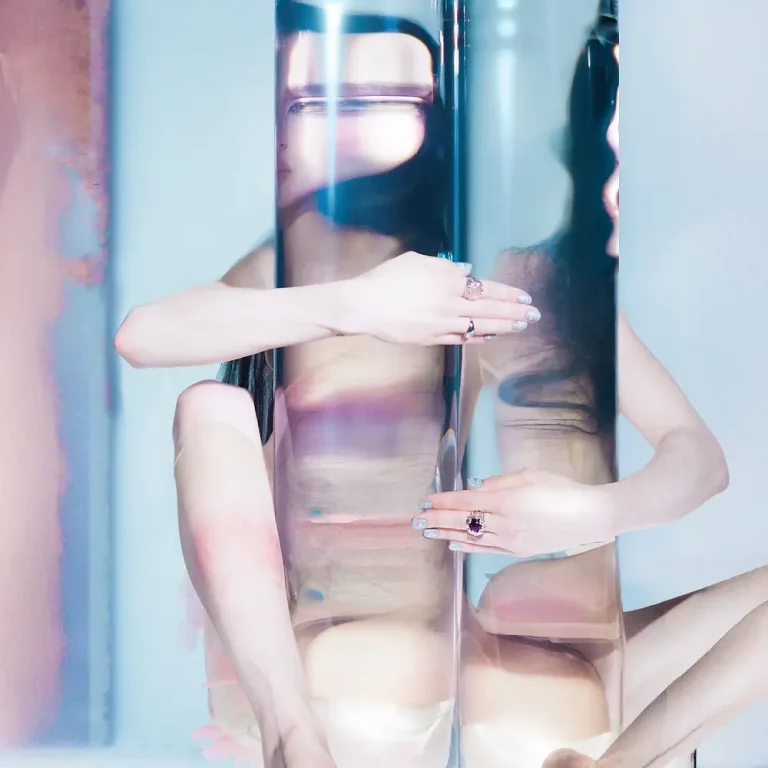 Album Review: Poppy – Empty Hands