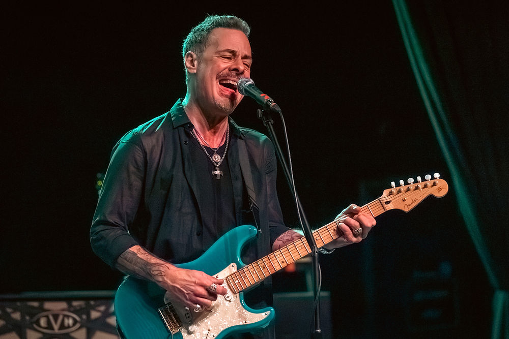 Richie Kotzen - © Chris Collett/No Flash Needed