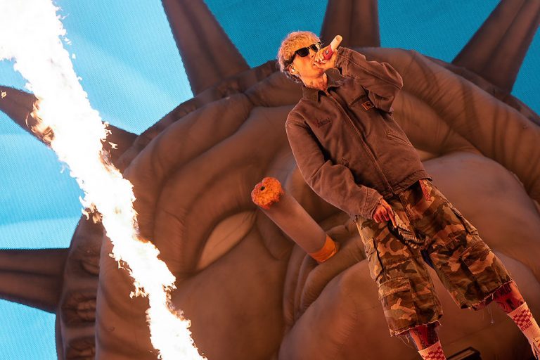 Live Review: mgk + Wiz Khalifa + BEAUTY SCHOOL DROPOUT @ Lakewood Amphitheatre, Atlanta – May 29th, 2026