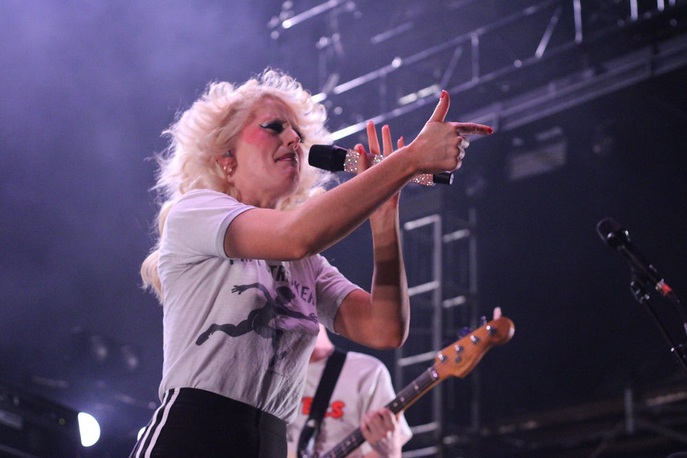 Amyl & The Sniffers - Photo By Emma McIntire