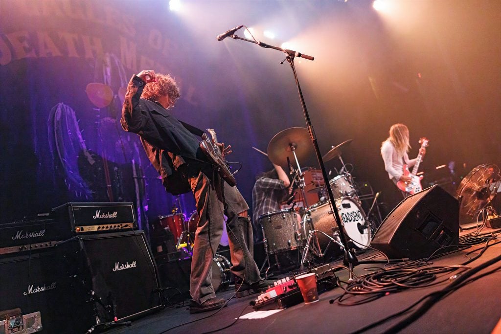 Headsend © Chris Collett